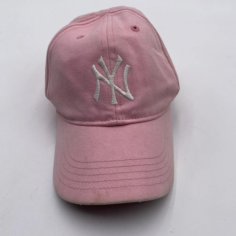 New York Yankees Infant Girls Hat PINk 47 Brand Adjustable Baseball Hat Cleaned‎